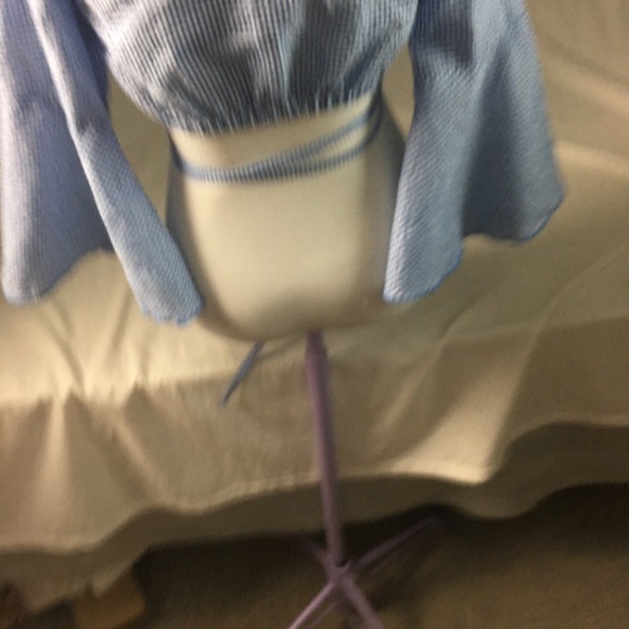 2BELLA  BLUE/White GINGHAM WRAP BLOUSE SMALL NWOT - Picture 4 of 6